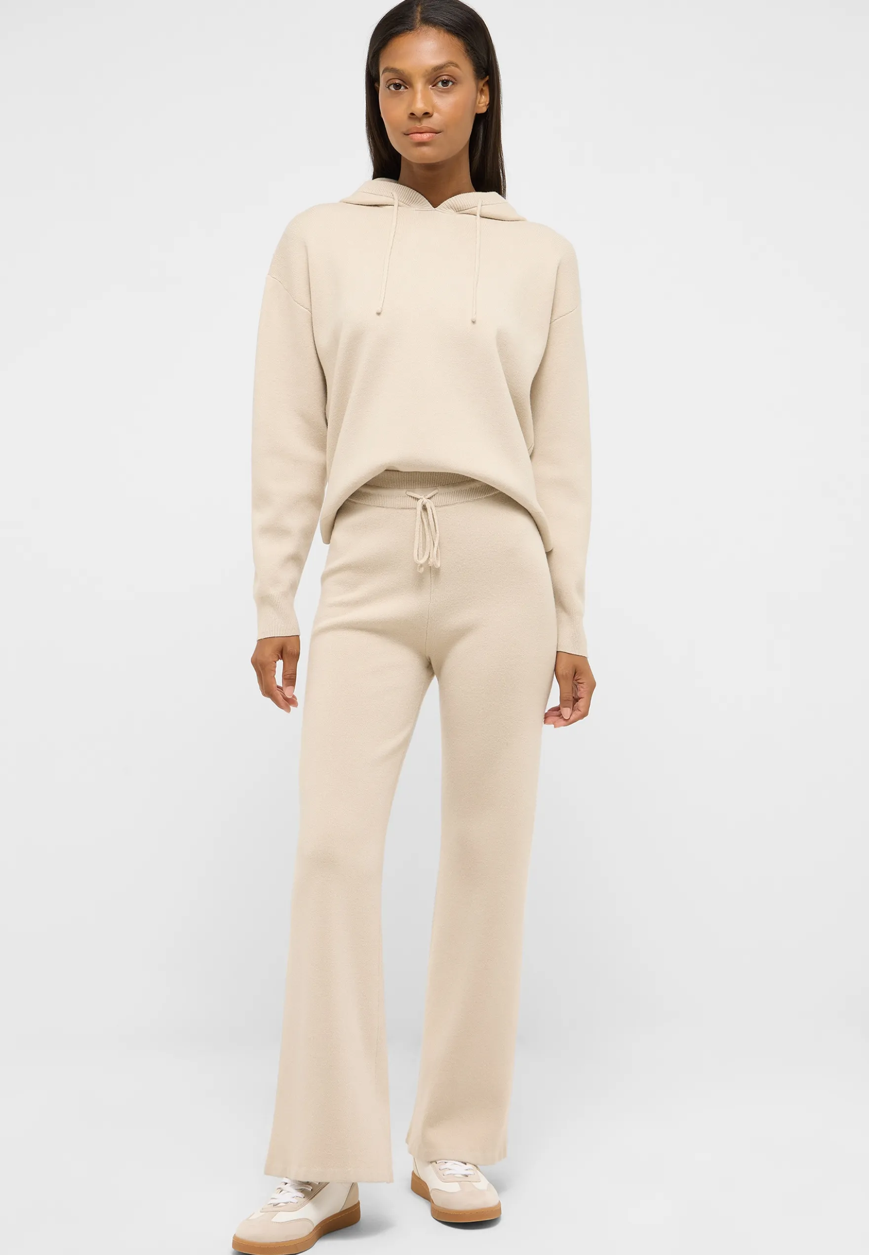 Hose Style Healy