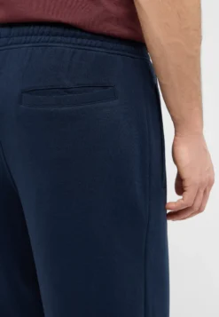 Hose Style Logan