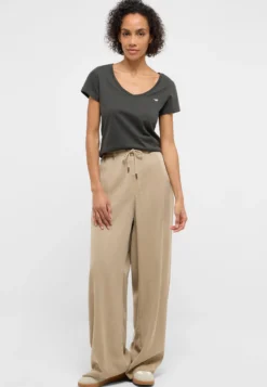Hose Style Mirabelle