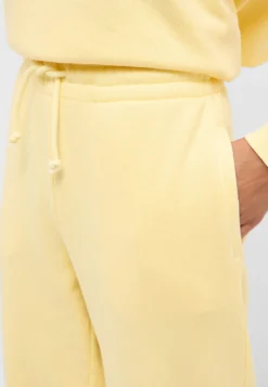 Hose Style Nucia