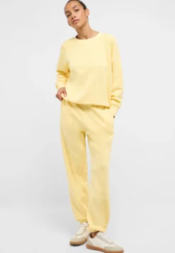 Hose Style Nucia
