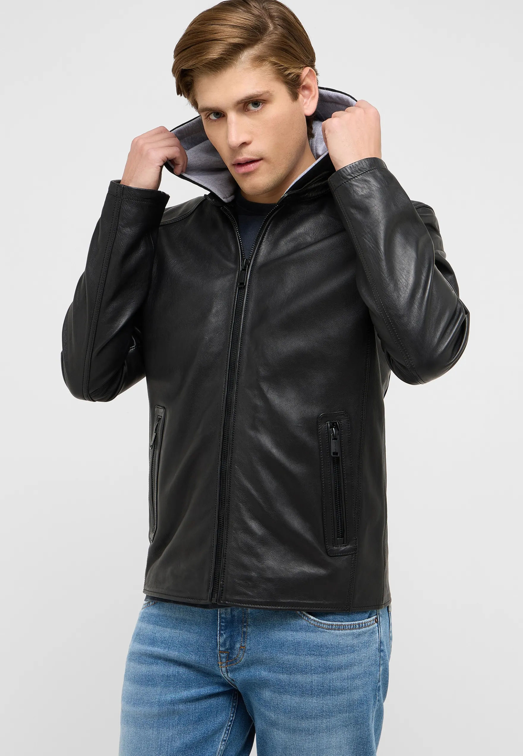 Jacke Style Zip Jacket