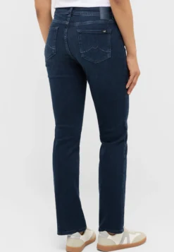 Jeanshose Style Crosby Relaxed Straight