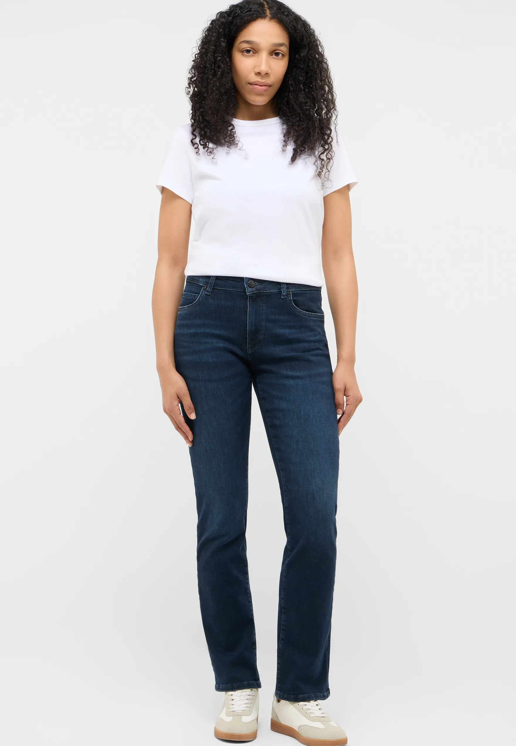 Jeanshose Style Crosby Relaxed Straight