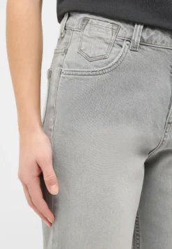 Jeans Style Charlotte Tapered