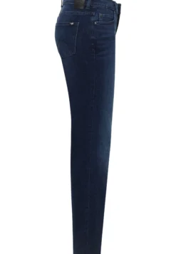 Jeans Style Crosby Relaxed Slim