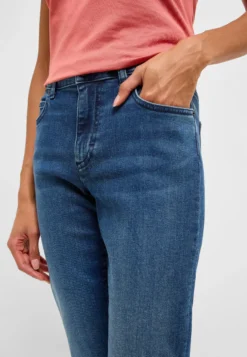 Jeans Style Crosby Relaxed Slim