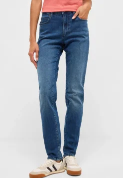 Jeans Style Crosby Relaxed Slim