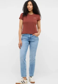 Jeans Style Crosby Relaxed Straight