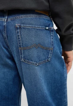 Jeans Style Jeff Relaxed Straight