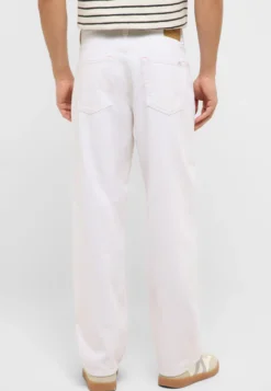 Jeans Style Jeff Relaxed Straight