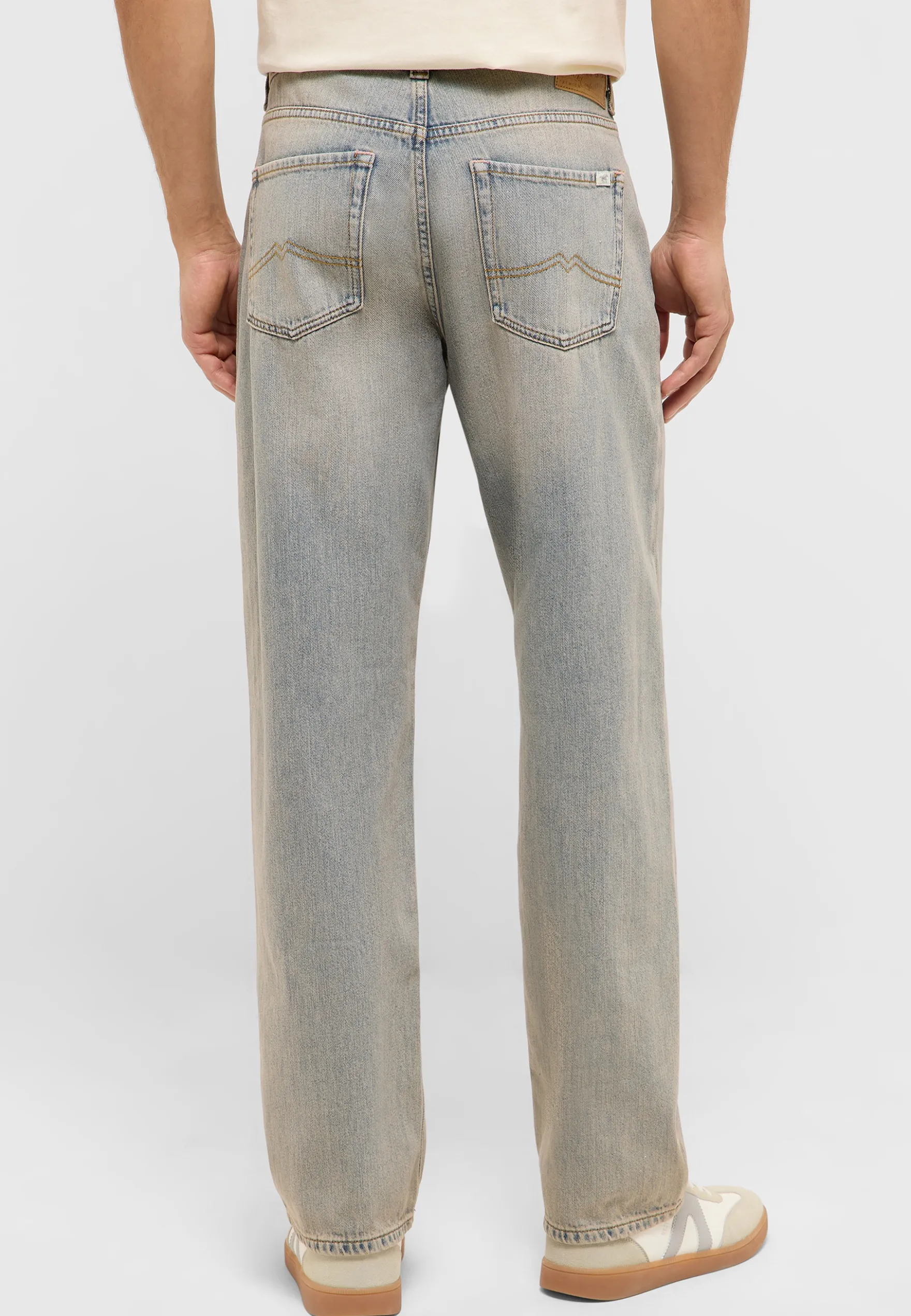 Jeans Style Jeff Relaxed Straight
