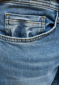 Jeans Style Oregon Slim