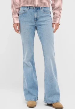 Jeans Style Shelby Flared