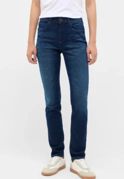 Jeans Style Shelby Slim