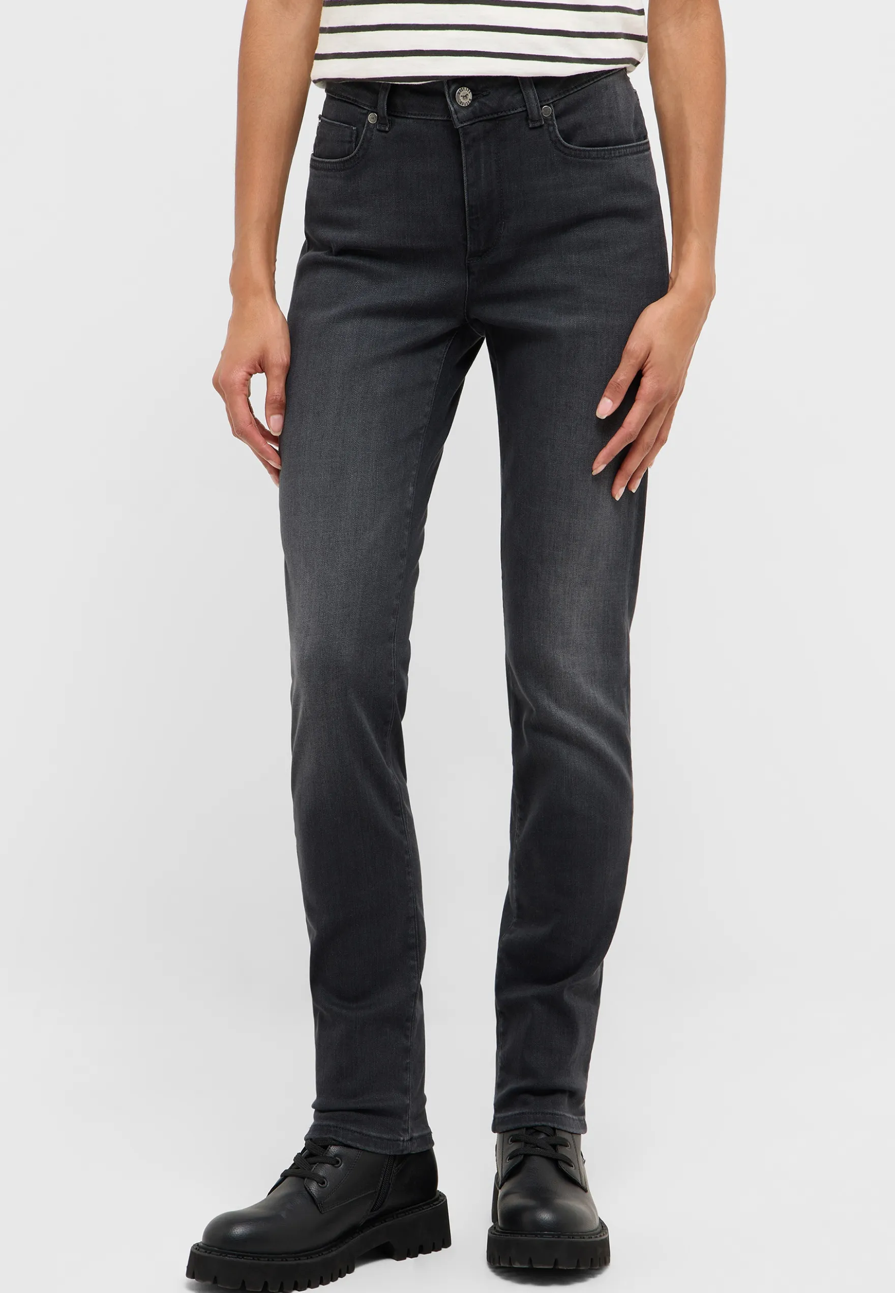 Jeans Style Shelby Slim