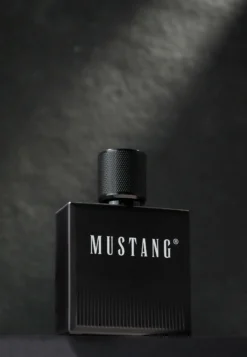 Parfum Mustang black signature