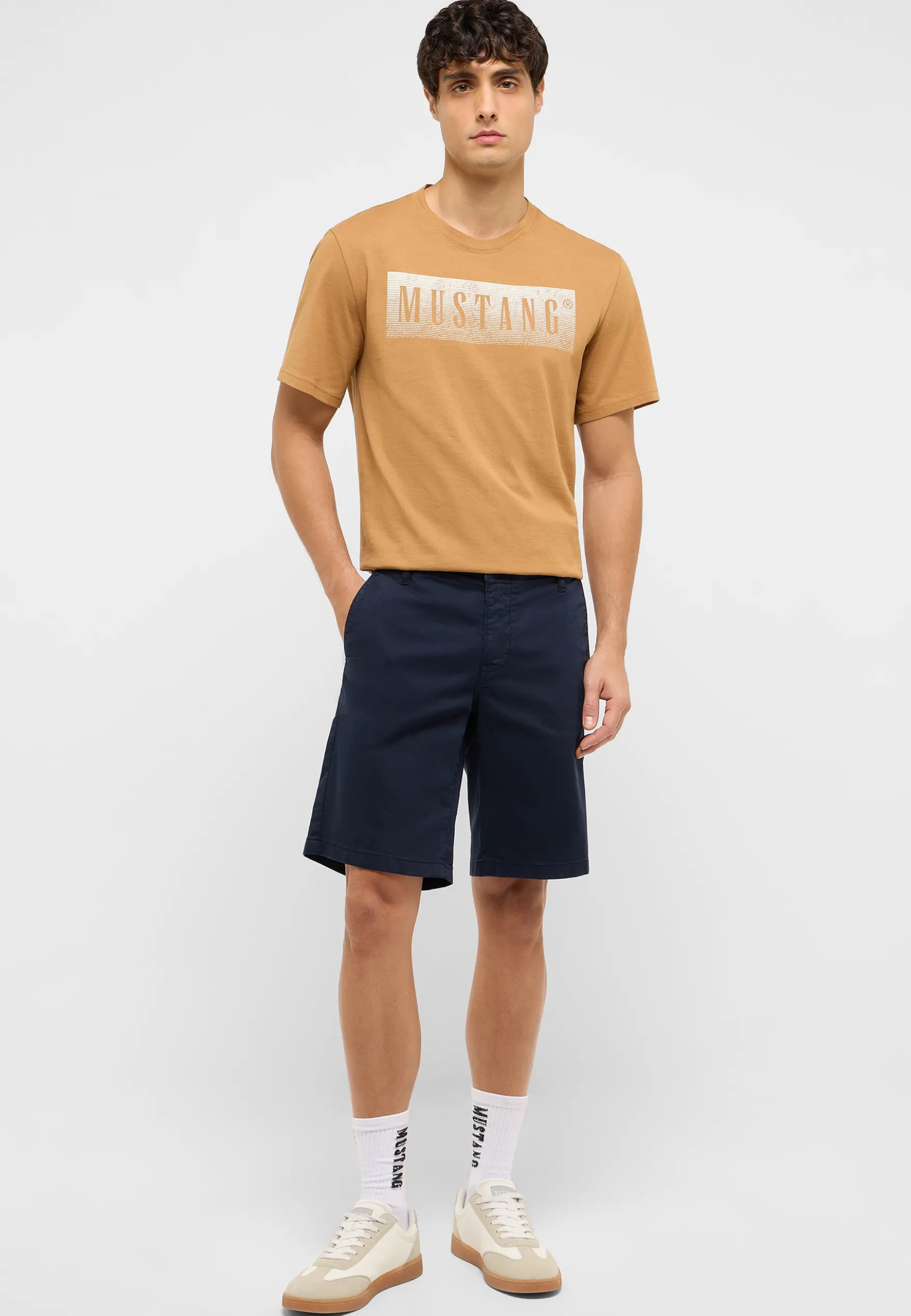 Short Style Brad Chino Shorts