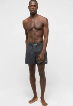 Short Style Oceanside Shorts