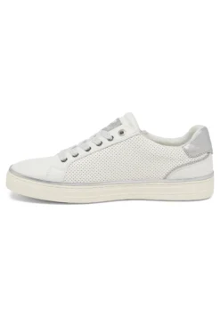 Sneaker Style Carmen