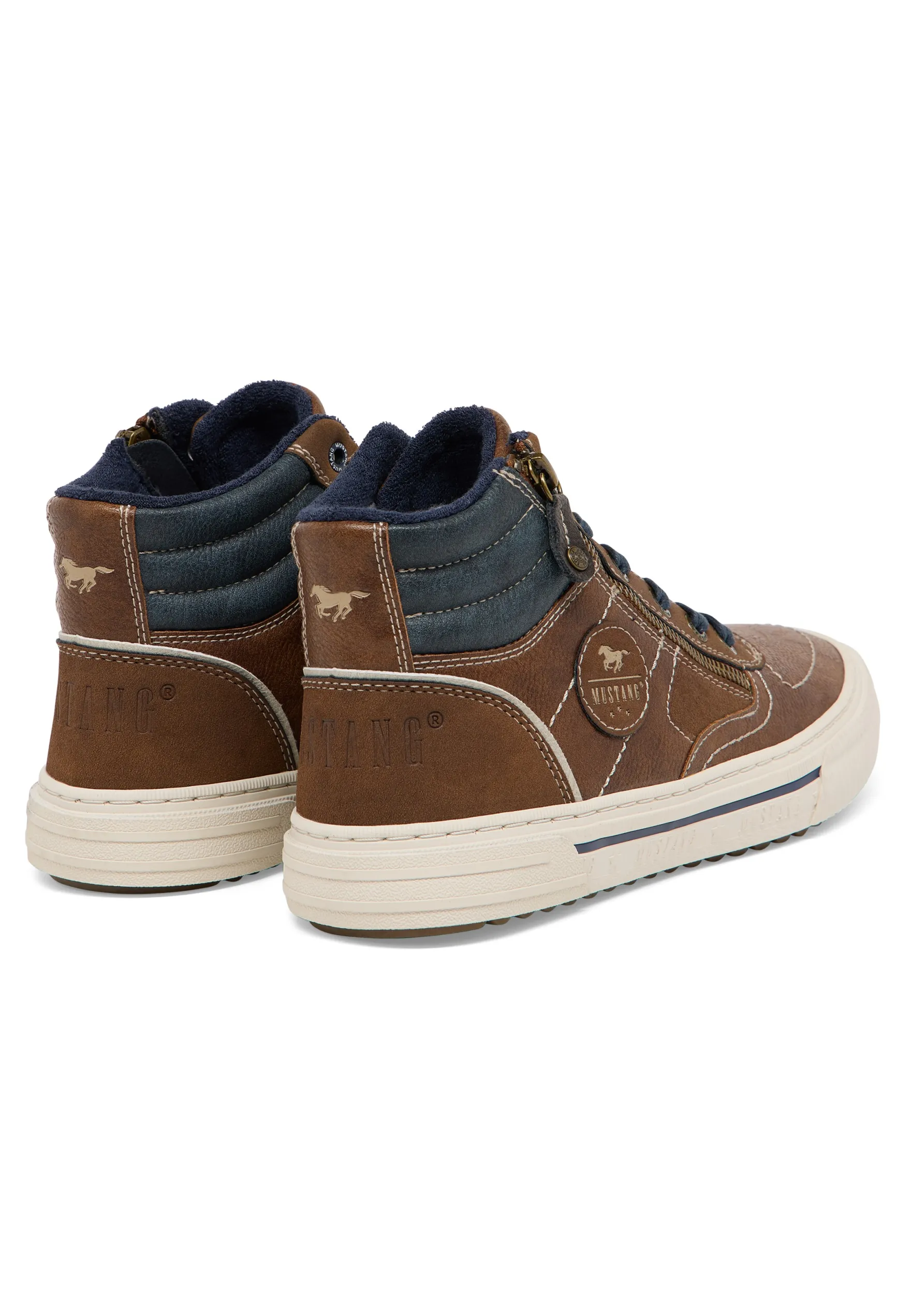 Sneaker Style Masha