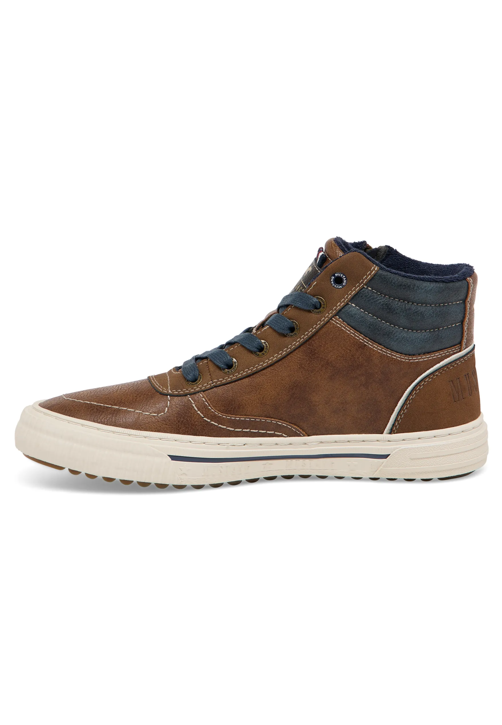 Sneaker Style Masha