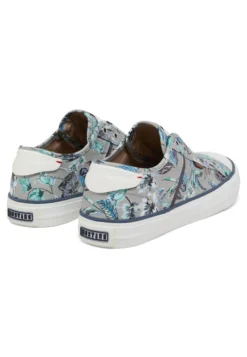 Sneaker Style Ulla