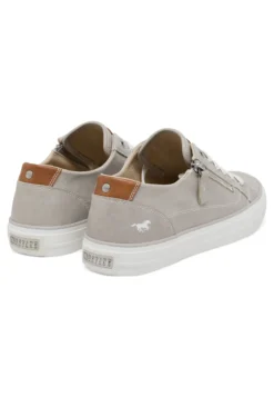 Sneaker Style Ulla