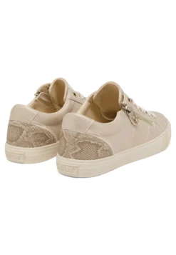 Sneaker Style Winona