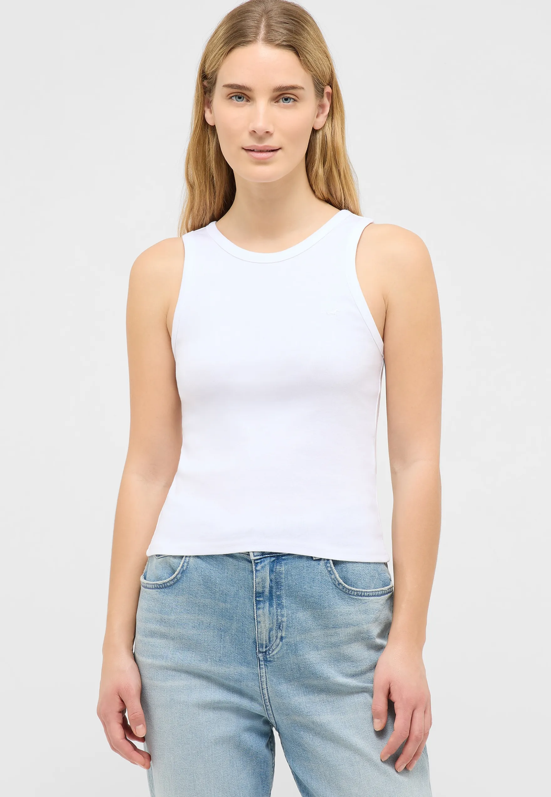 Top Style Adena
