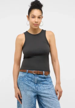 Top Style Adena