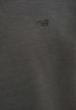 T-Shirt Style Acton