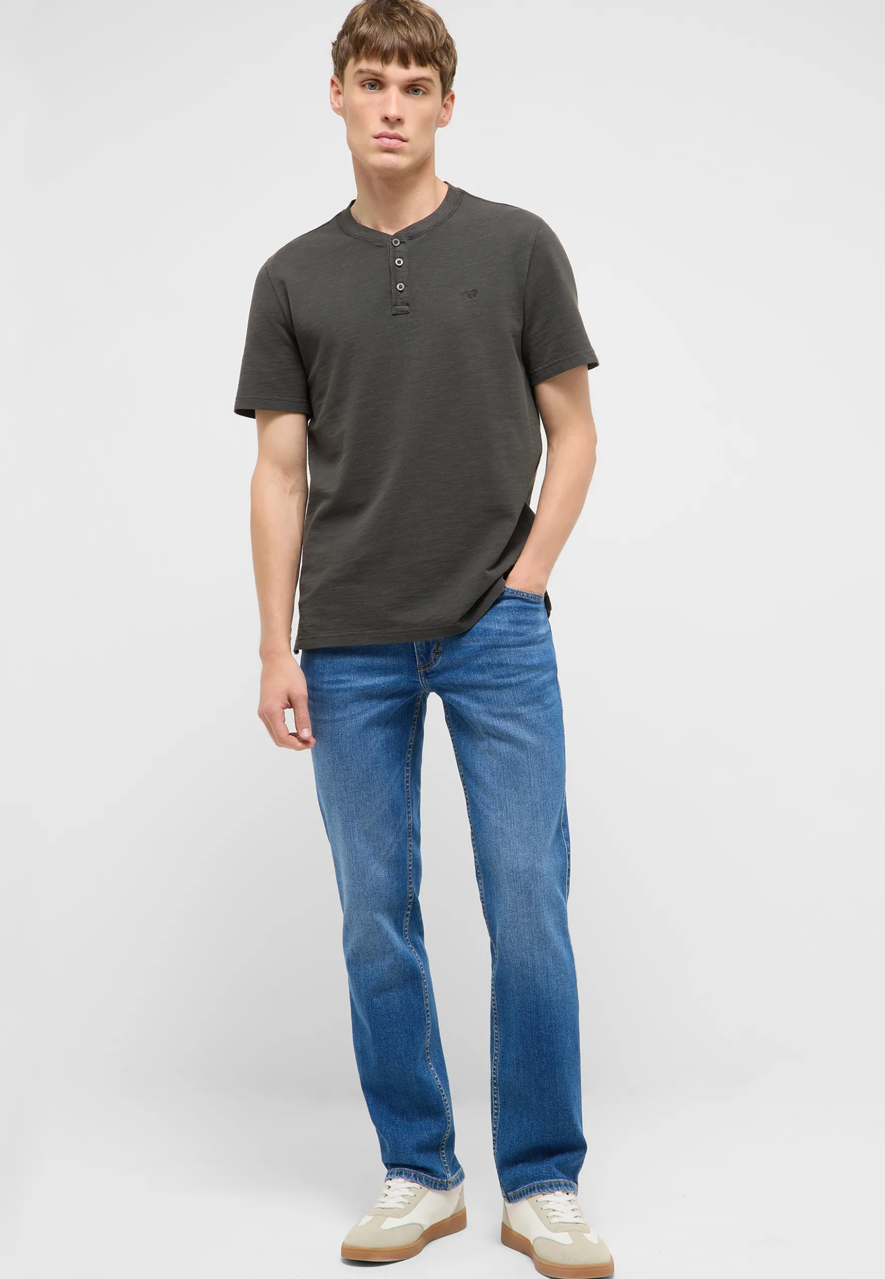 T-Shirt Style Acton