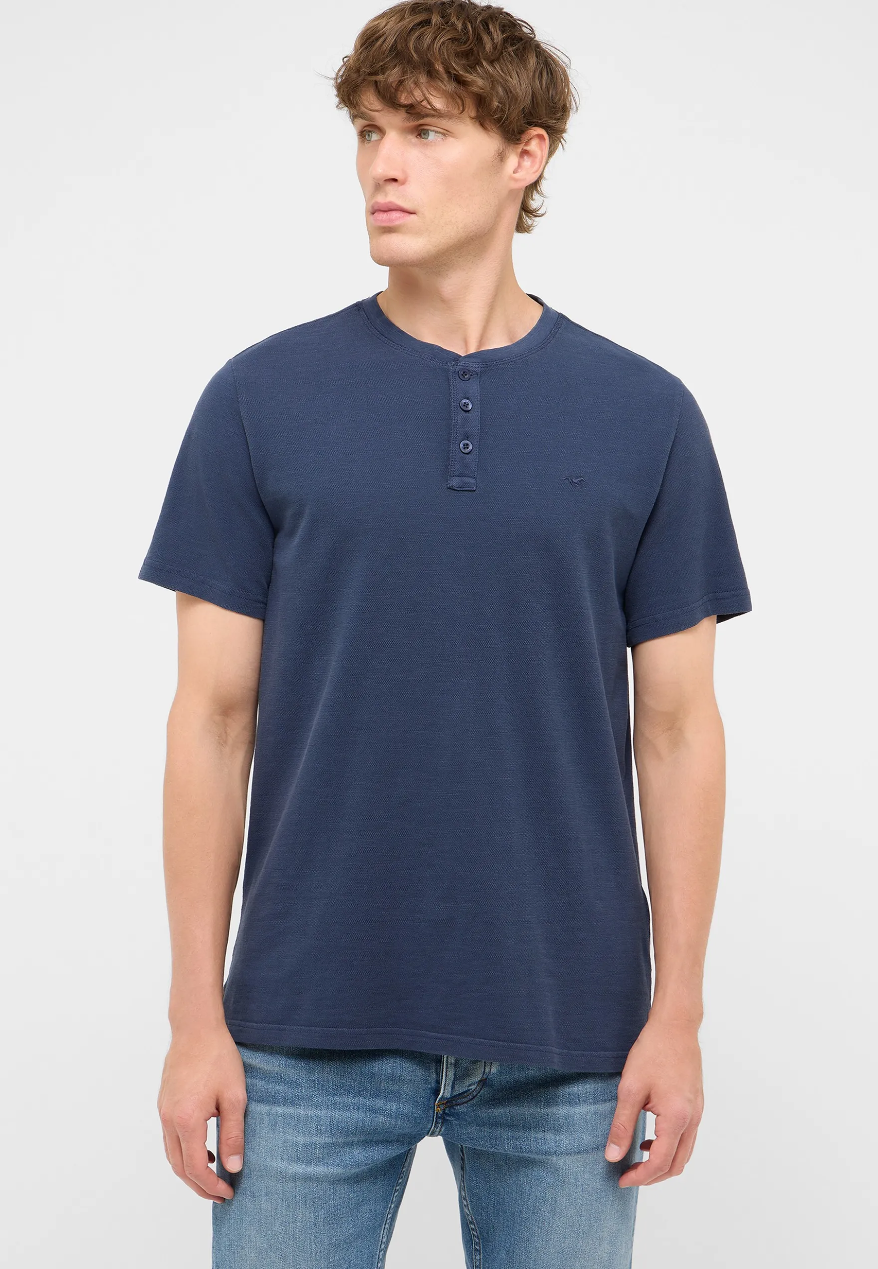 T-Shirt Style Acton