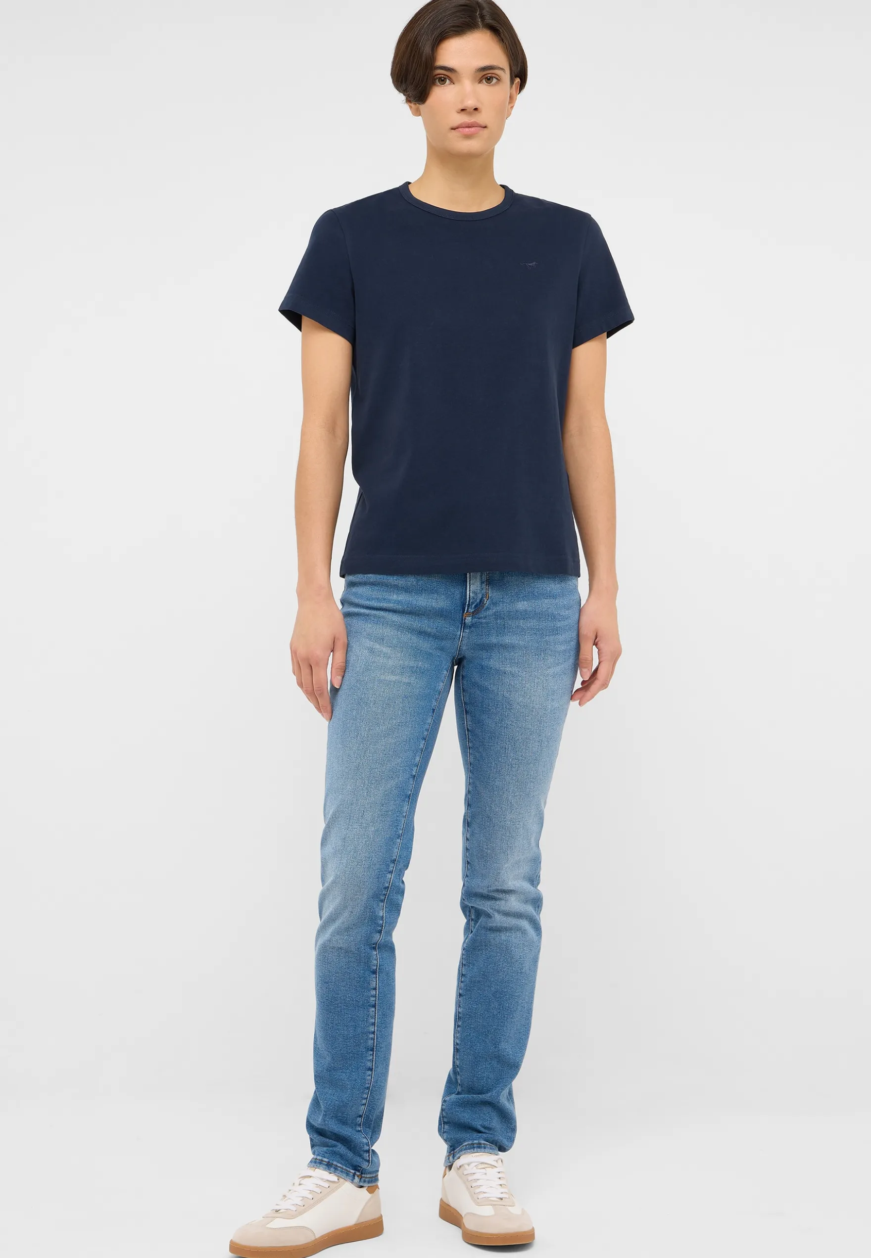 T-Shirt Style Ada