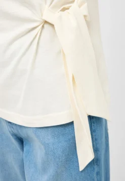 T-Shirt Style Ada