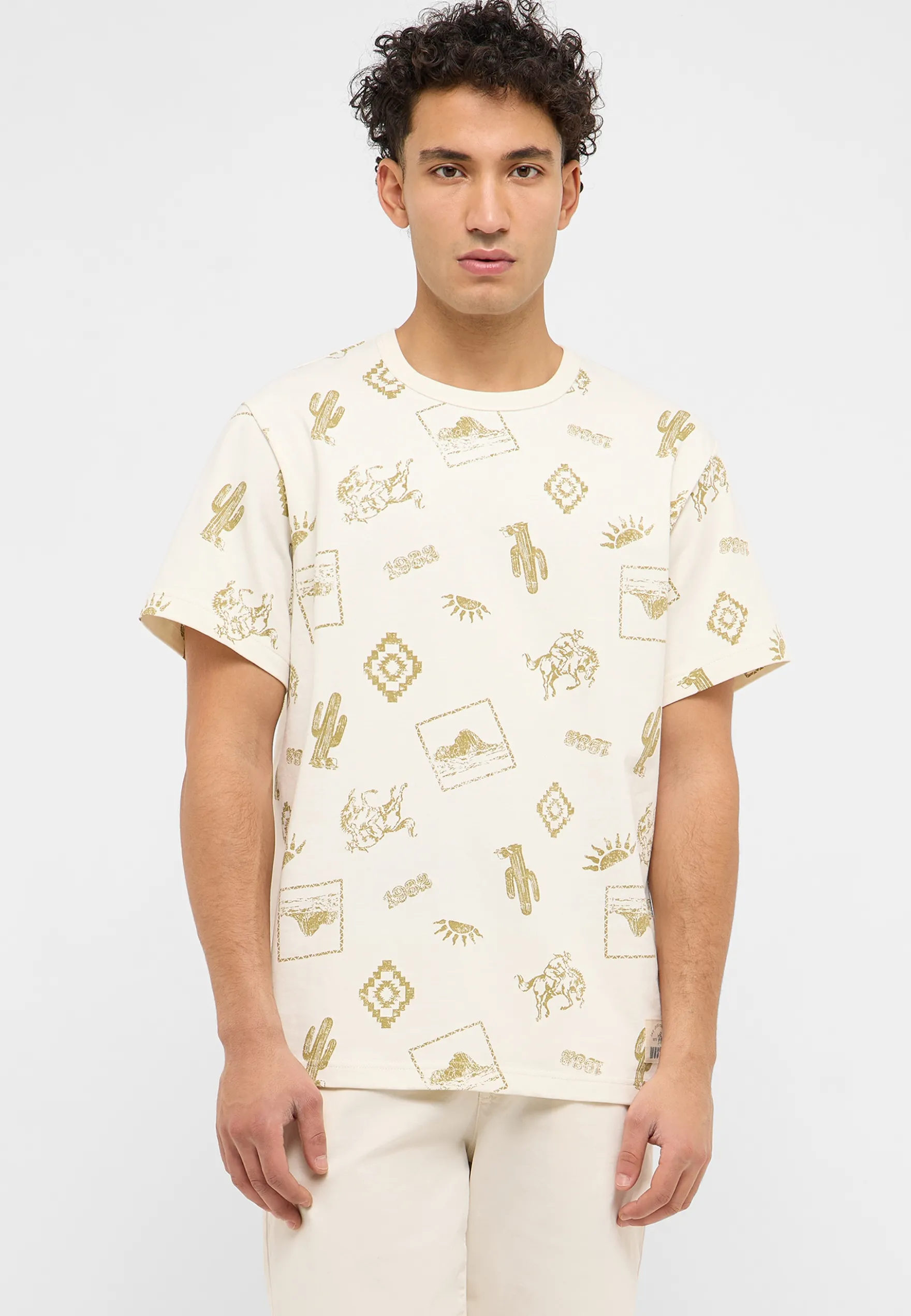 T-Shirt Style Akron