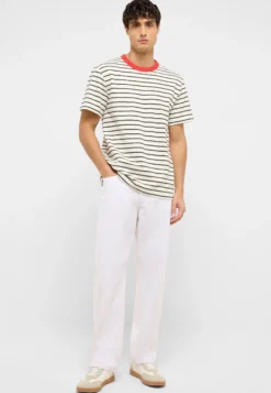 T-Shirt Style Akron