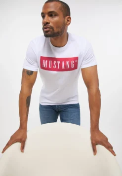 T-Shirt Style Alex