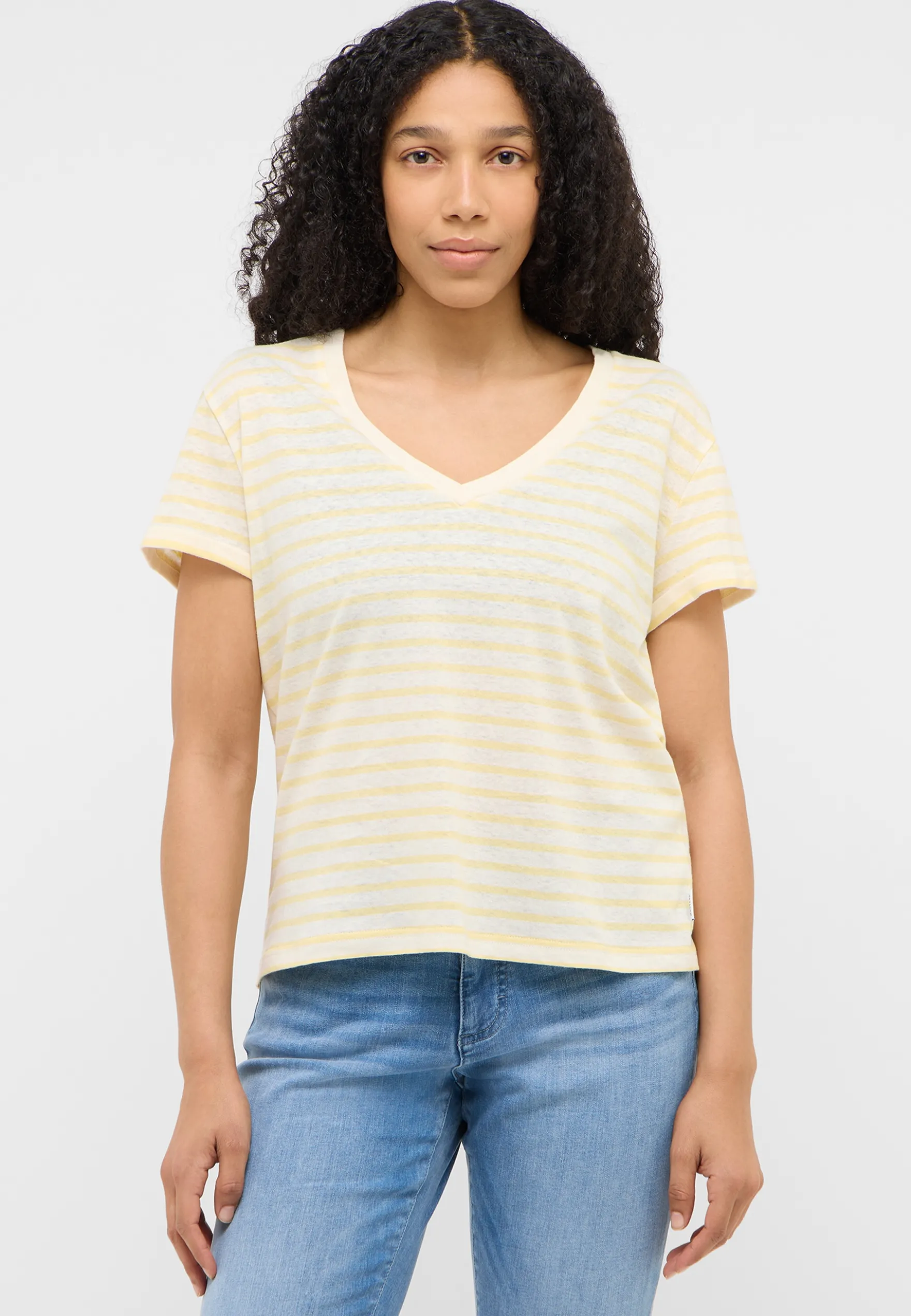 T-Shirt Style Amy