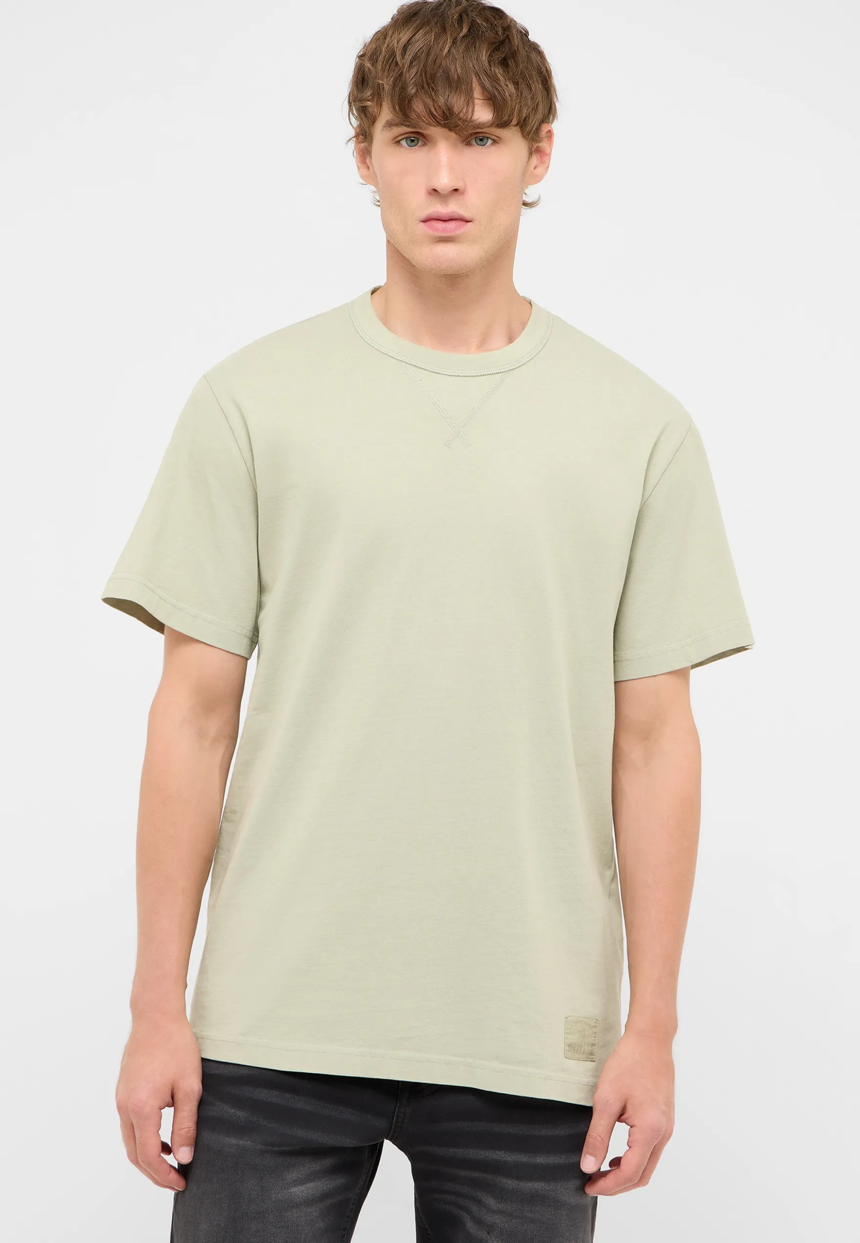T-Shirt Style Arvin