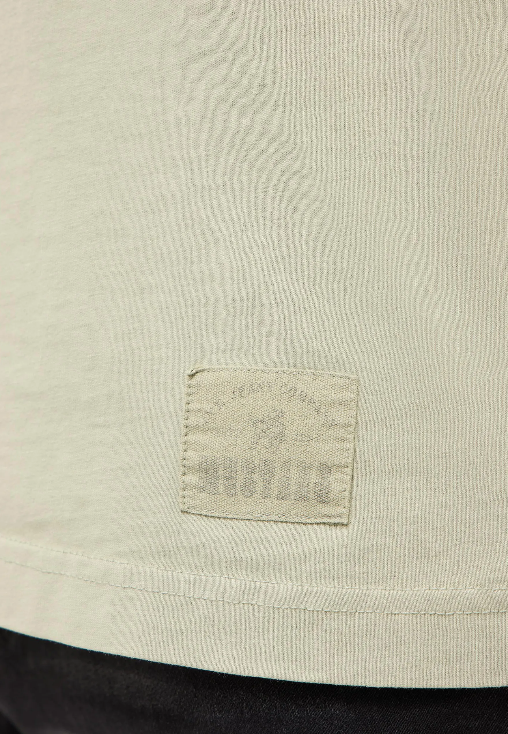 T-Shirt Style Arvin