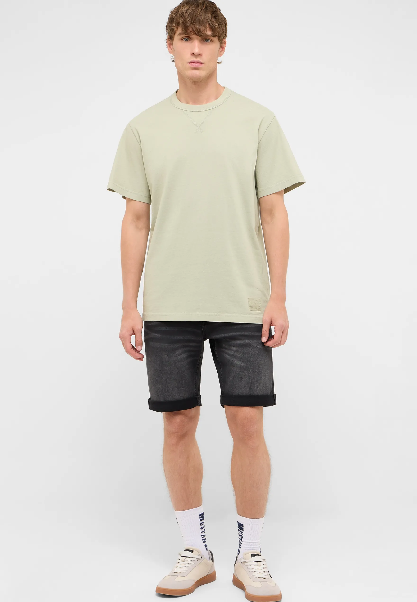 T-Shirt Style Arvin