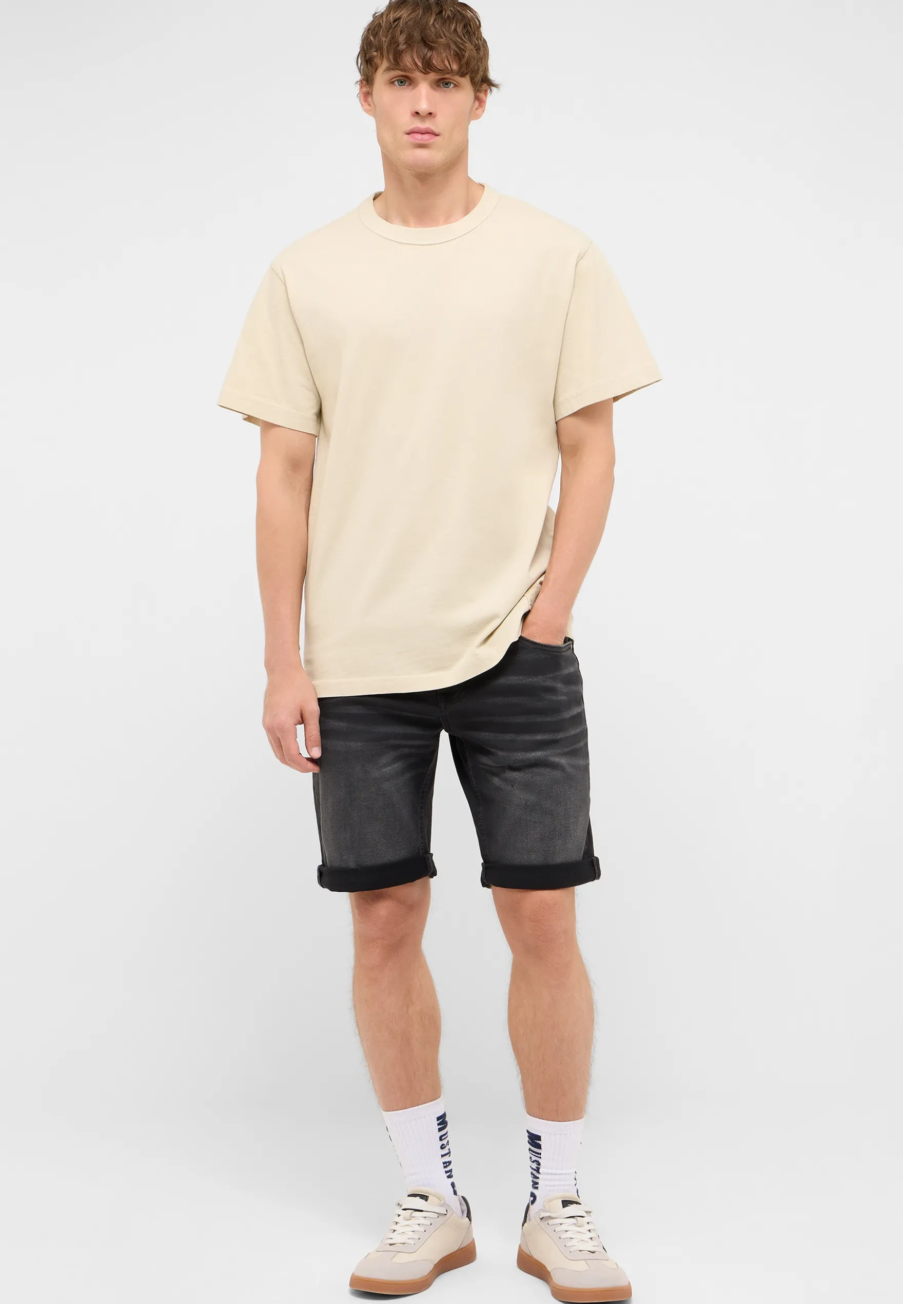 T-Shirt Style Arvin