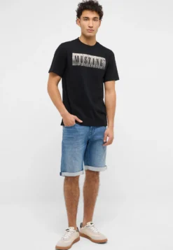 T-Shirt Style Austin