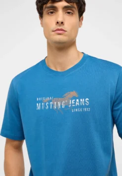 T-Shirt Style Austin