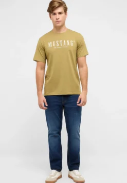 T-Shirt Style Austin