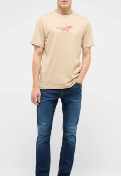 T-Shirt Style Austin