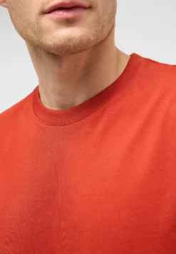 T-Shirt Style Austin