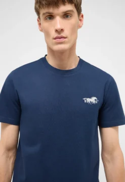 T-Shirt Style Austin